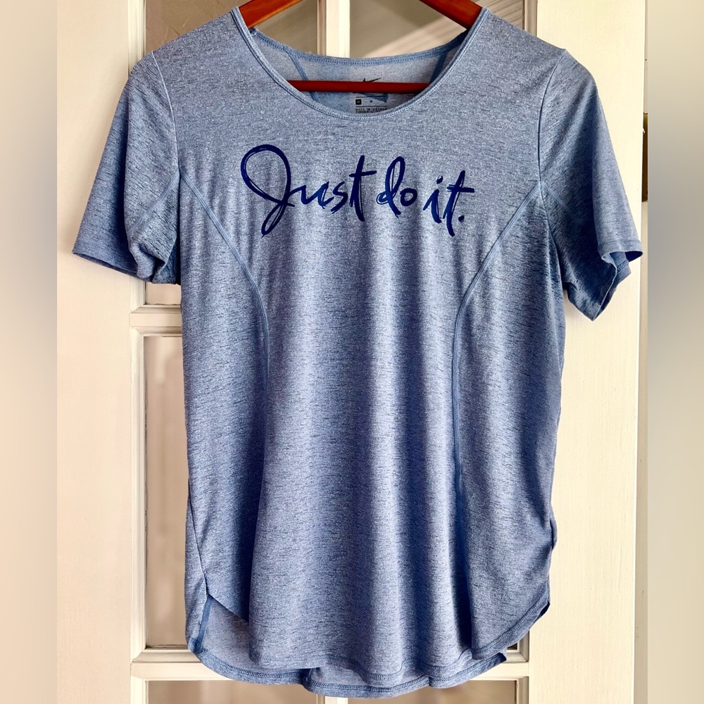 Nike Just Do It Dri-Fit shirt, Blue Size Medium